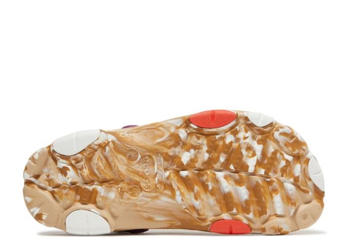 Cinnamon Toast Crunch x Klassischer All-Terrain-Clog Cinnamon Toast Crunch x Klassischer All-Terrain-Clog