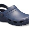 Crocs 2 Flache Sandalen in Tiefblau 205619-410