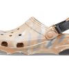 Crocs All Terrain Marbled Classic Clog „Chai Multi“ 207887-2ZM
