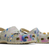 Crocs Awake NY x Klassischer Clog „Paint Drip“ 207943-90H