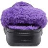 Crocs Baya gefütterte Fuzz Strap Clogs „Schwarz Lila“ 20663309V