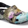 Crocs Classic All-Terrain Clog Desert Pattern Stilvolle, lässige Unisex-Sandalen in mehreren Farben, 207340-90H