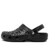 Crocs Classic Crocskin Clogs „Schwarz“ 209093-001