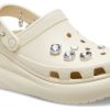 Crocs Classic Crush Punk Clogs „Knochen“ 208219-2Y2