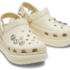 Crocs Classic Crush Punk Clogs „Knochen“ 208219-2Y2
