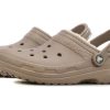 Crocs Classic gefütterte Clogs „Pilzknochen“ 203591-2YB