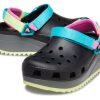 Crocs Classic Hiker Clog „Schwarz Blau Gelb“ 206772-0C4