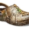 Crocs Classic Lined Realtree Edge Clog „Braun“ 205377-280