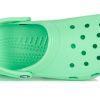 Crocs Classic Outdoor Sport-Hausschuhe mit flachem Absatz, Grün, 10001-3U3