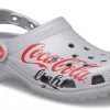 Crocs Coca Cola x Crocs Crossover Light X Outdoor Flacher Absatz Casual Sports Unisex Graue Sandalen 207220-030