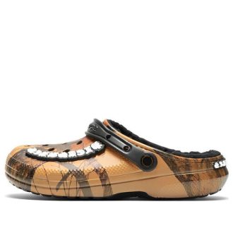 Crocs Dylan Clog „Pleasures Camo“ P20F034-CM