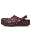 Crocs Gefütterte geometrische Clogs „Dark Cherry“ 210069-6WD