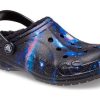 Crocs (GS) Baya gefütterte Galaxy Clogs mit Fuzzy-Strap „Black Multi“ 207654-0C4