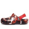 Crocs (GS) Classic Bleach Dye Clogs „Rot Weiß Schwarz“ 207404-063