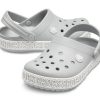 Crocs (GS) Crocband Logo Mania Clogs „Grau Silber“ 205992-00J