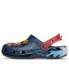 Crocs (GS) Jujutsu Kaisen Classic Clogs „Blau Rot“ 208807-410