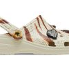 Crocs Jurassic World Classic Clogs „Knochen“ 208641-2Y2