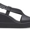 Crocs (WMNS) Brooklyn Cozy rutschfeste Sport-Sandalen in Schwarz 206222-060