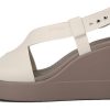 Crocs (WMNS) Brooklyn Lightweight Cement Gray Sandalen „Grau“ 206222-16T