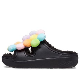 Crocs (WMNS) Classic Cozy Daisy Clogs „Schwarz Multi“ 209240-001