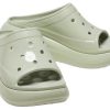 Crocs (WMNS) Crush High Shine Slides „Hellgrün“ 209648-3VS