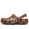 Crocs (WMNS) Klassische Clogs mit Tierdruck, Strandsandalen, Leopardenmuster, 206676-90L