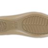 Crocs (WMNS) Minimalistische, lässige, flache, sportliche Sandalen in Goldfarbe, 202811-710 Crocs (WMNS) Minimalistische, lässige, flache, sportliche Sandalen in Goldfarbe, 202811-710