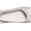 Crocs (WMNS) Minimalistische, lässige, flache, weiße Sandalen 206106-018