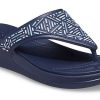 Crocs (WMNS) Monterey Beaded Flip-Flops Tiefblau 206851-410