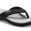Crocs (WMNS) Reviva Flip-Flops Schwarz 205473-060