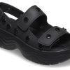 Crocs (WMNS) Skyline Nietensandalen „Schwarz“ 209025-001