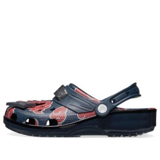 Crocs x Naruto Shippuden Classic Clog „Itachi“ 209883-48I