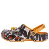 Crocs x Stance x B. Thom Klassische Clogs „Floral Stencil“ 207941-90H