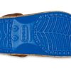 Crocs x Toy Story Klassischer Clog „Woody“ 209446-4GX