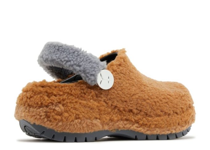 Lil Nas X x Mega Crush Clog „Brown Sherpa“ Lil Nas X x Mega Crush Clog „Brown Sherpa“