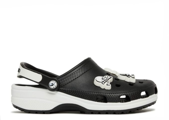 Mastermind Japan x Classic Clog „Schwarz Weiß“
