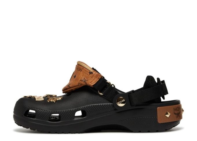 MCM x Classic Clog „Mini-Gürteltasche – Schwarz“