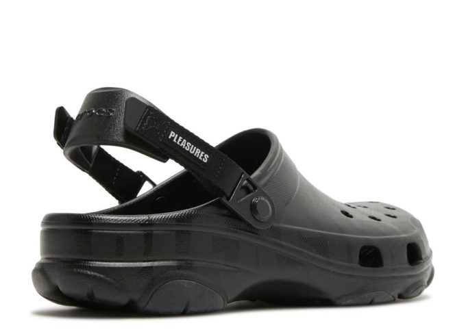 Pleasures x All-Terrain Clog „Schwarz“