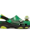 Ron English x All-Terrain Clog „Area 54 – Green Galaxy“