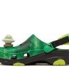Ron English x All-Terrain Clog „Area 54 – Green Galaxy“
