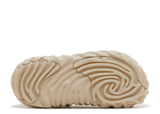 Salehe Bembury x Pollex Clog „Horchata“