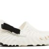 Salehe Bembury x Pollex Clog „Tragetestprobe“ Exklusiv bei der Paris Fashion Week“