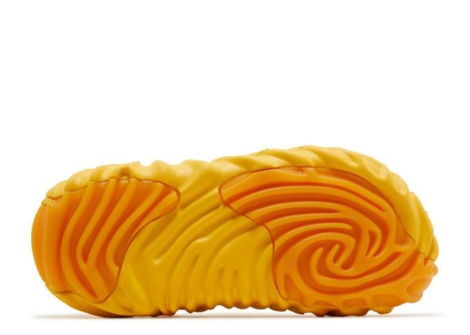 Salehe Bembury x Pollex Clog „Yolk“