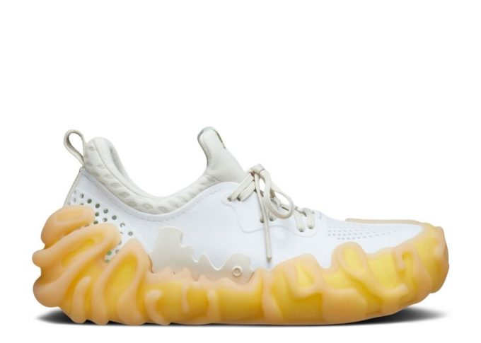Salehe Bembury x Pollex Juniper „Tahini“
