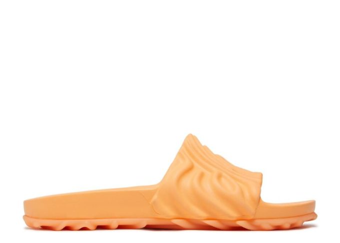 Salehe Bembury x Pollex Slide „Citrus Milk“