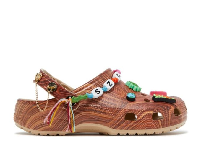 SZA x Wmns Classic Clog „Woodgrain“ SZA x Wmns Classic Clog „Woodgrain“